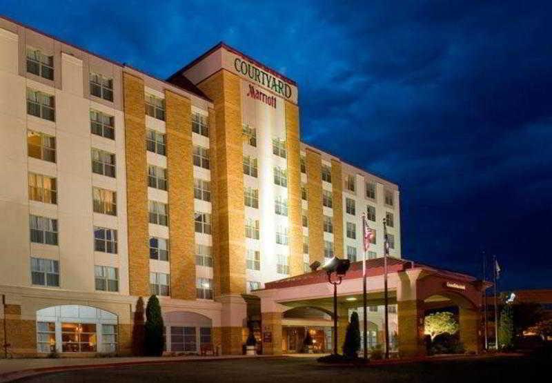 Courtyard By Marriott Pueblo Hotel Eksteriør billede